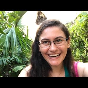 Meet your Posher, Elena