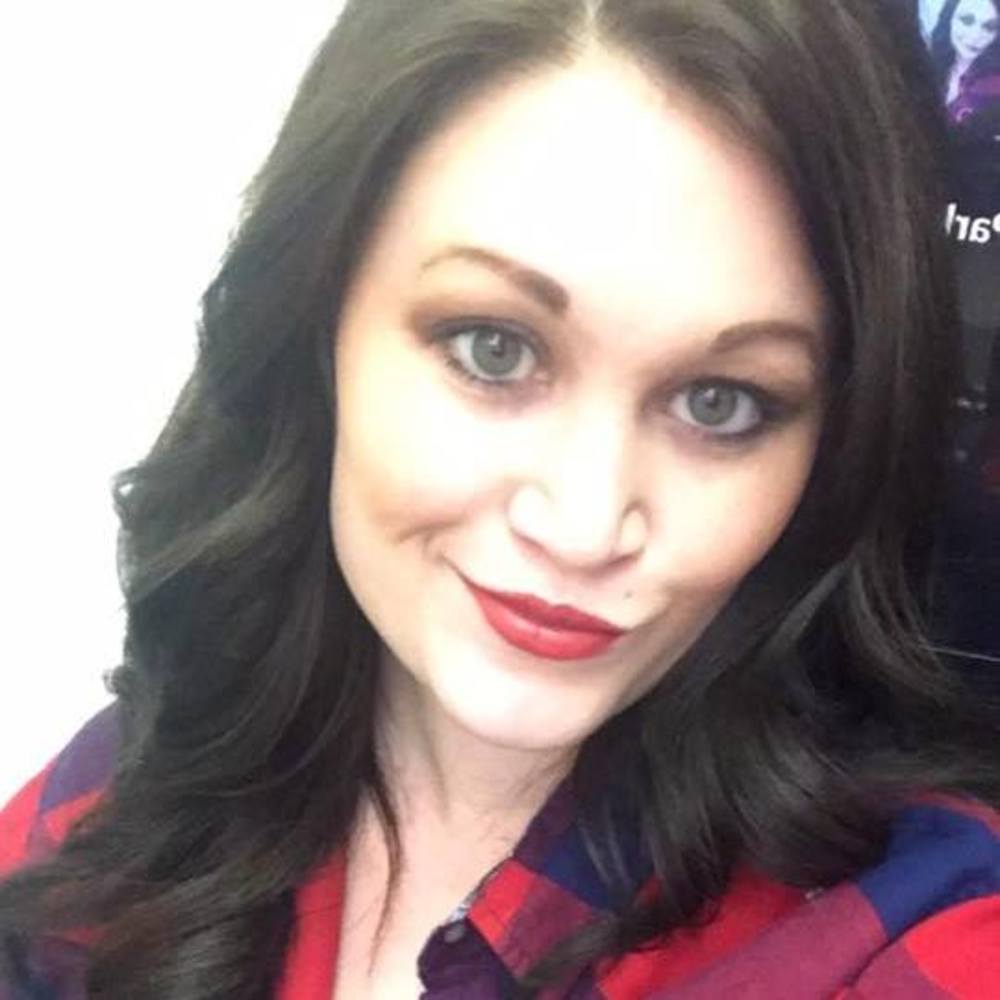 Meet your Posher, Samantha