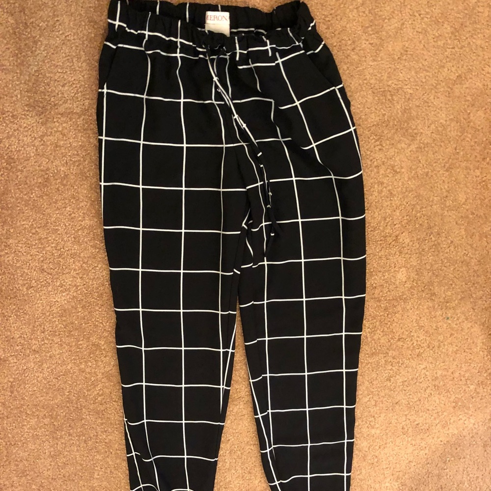 Dress joggers
