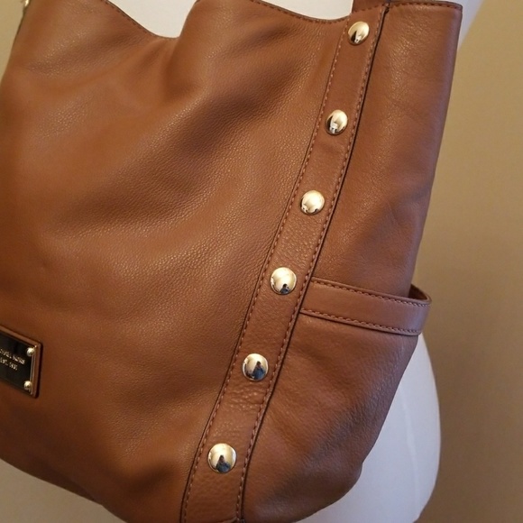 ๐ Michael Kors Brown Leather Tote Shoulder Bag - Picture 4 of 5