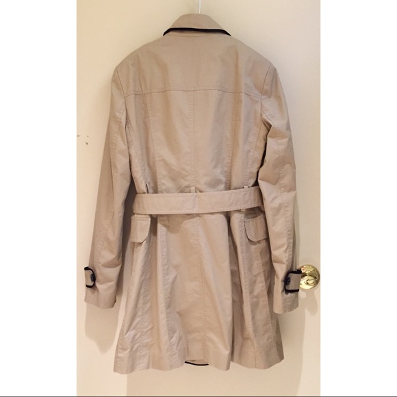 SOLD - Contrast Trim Trench Coat - Picture 3 of 8