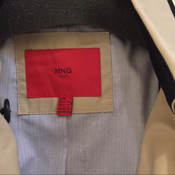 SOLD - Contrast Trim Trench Coat - Picture 7 of 8