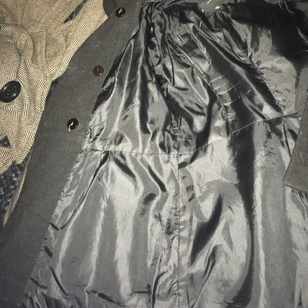 Light coat - Picture 6 of 6