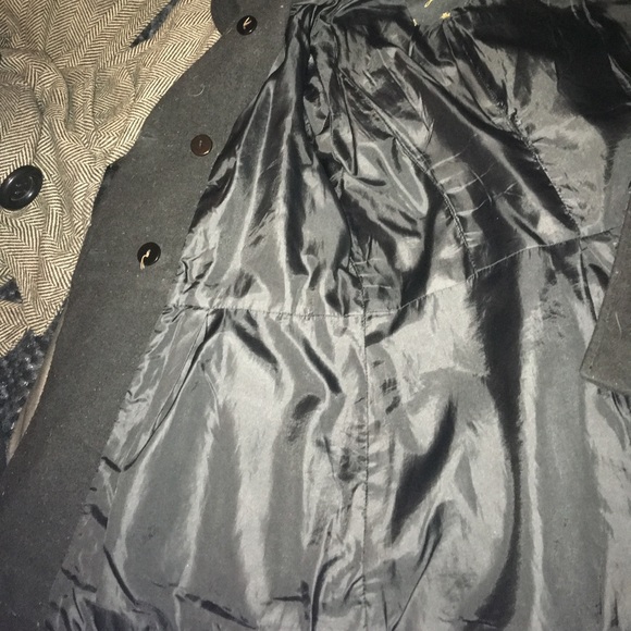 Light coat - Picture 6 of 6