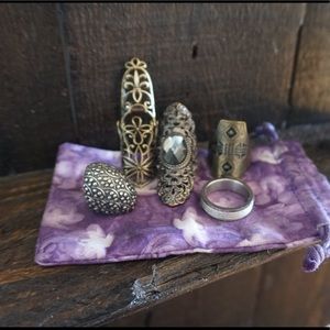 Bundle of cute rings!