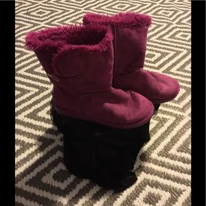 Girls purple boots sz 3