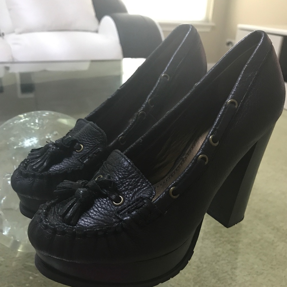 Real leather Report high heels