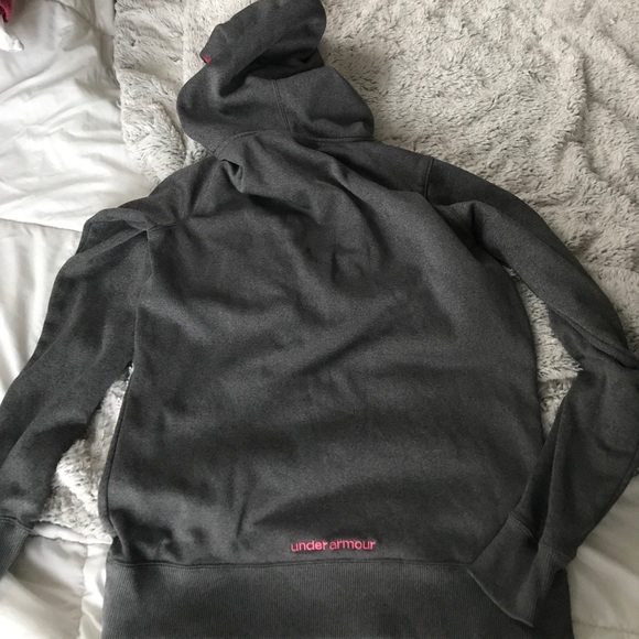 Under armor hoodie - Picture 3 of 4