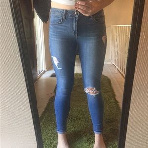 Articles of Society Stretchy Skinny Jeans