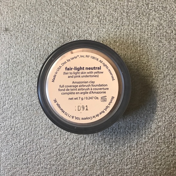 tarte Other - Tarte Amazonian clay foundation powder!