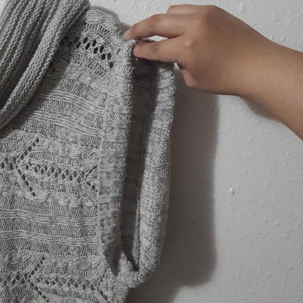 Maurices Crowl Neck Sweater in EUC - Picture 6 of 7