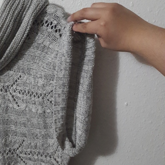 Maurices Crowl Neck Sweater in EUC - Picture 6 of 7