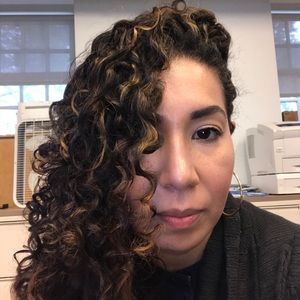 Meet your Posher, Shirley