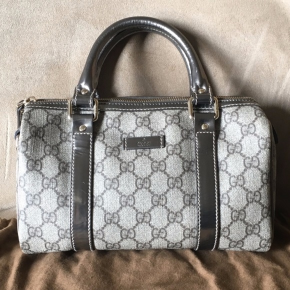 Gucci Handbags - ⭐️ Gucci Supreme Top Handle Bag