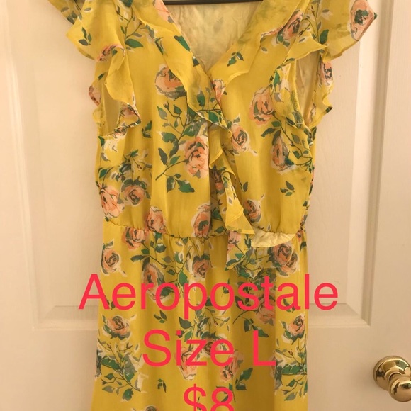 Dresses barely worn/ brand new - Picture 1 of 8