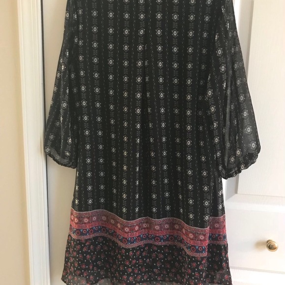 Dresses barely worn/ brand new - Picture 5 of 8