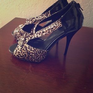 Leopard High Heels!
