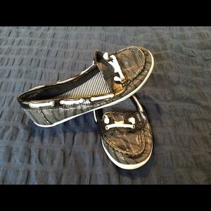 Girls sz 3 sparkle zebra shoes