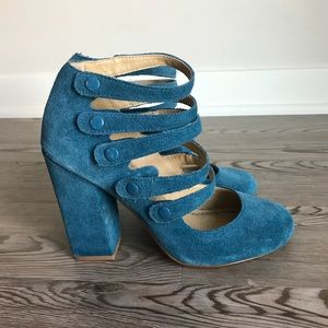 Blue suede shoes!