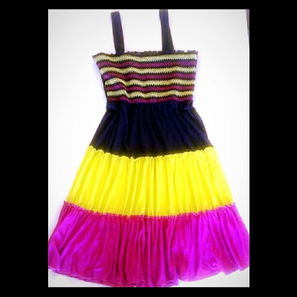 DRESS - Picture 1 of 1