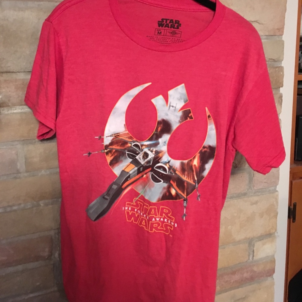 Star Wars the force awakens red tee shirt.