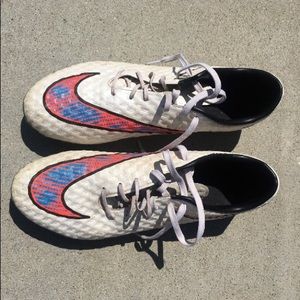 Nike Hypervenom Soccer Cleats