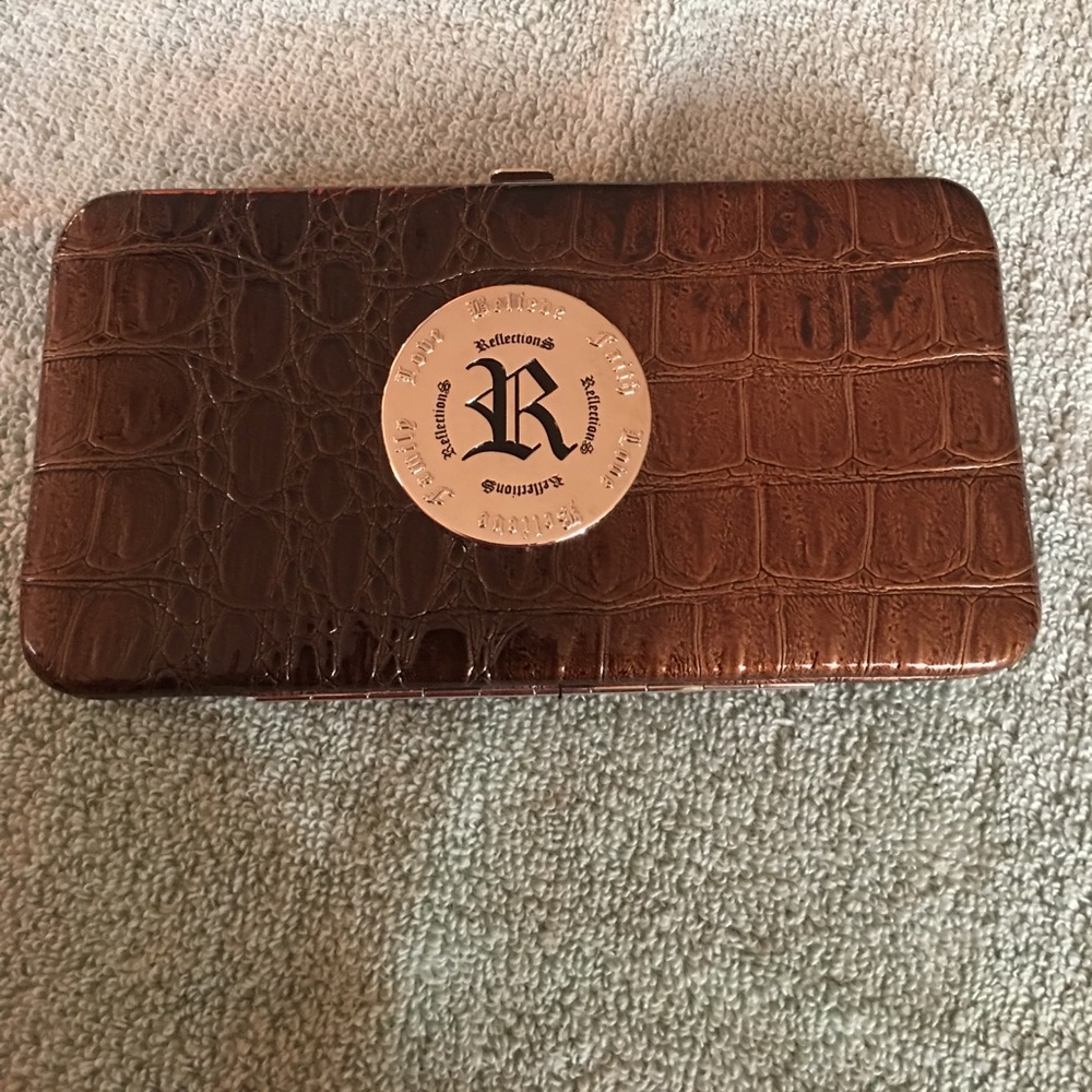 Reflections wallet