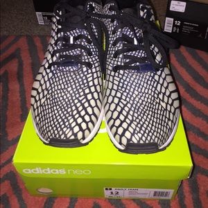 TORSION neon glow in the dark