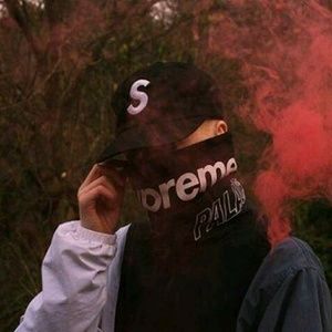 Meet your Posher, Ethan