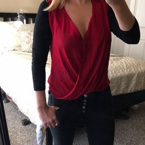 Tobi quarter sleeve red blouse, size S