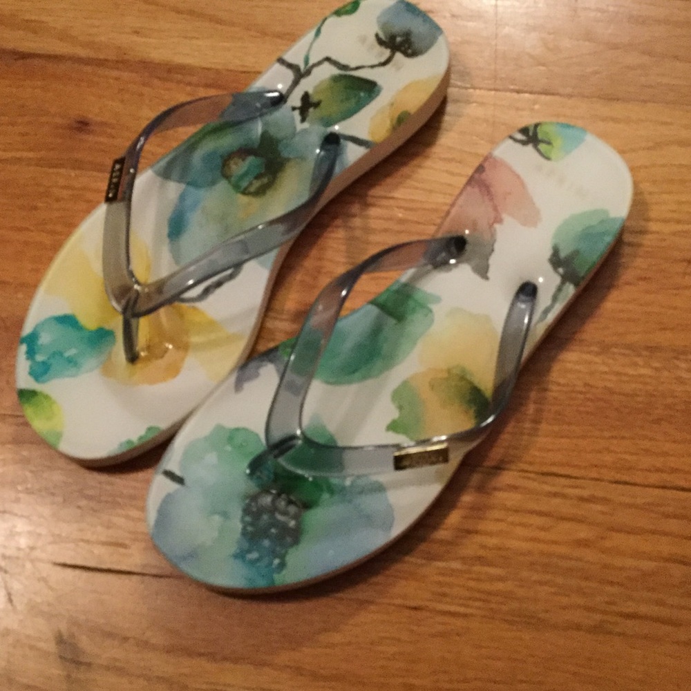 🌸Flip Flops🌸 NWOT