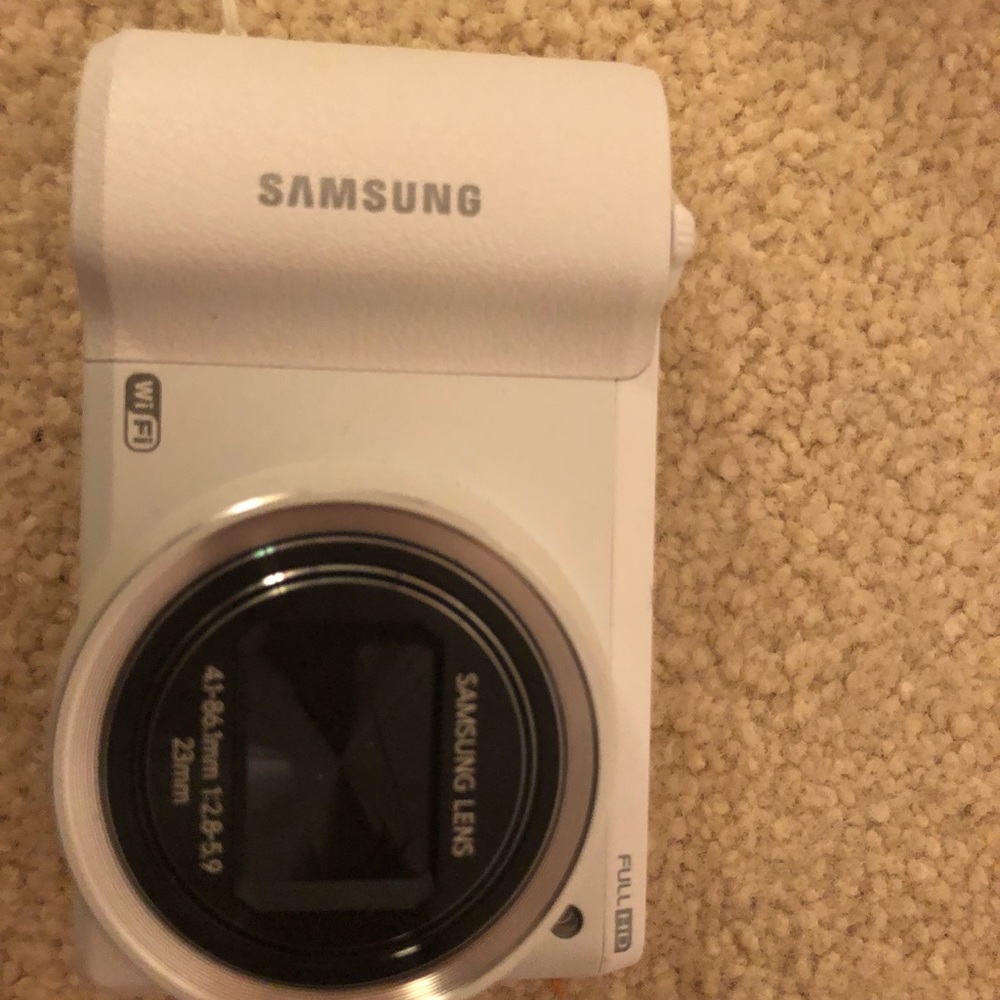Samsung smart camera wb800f
