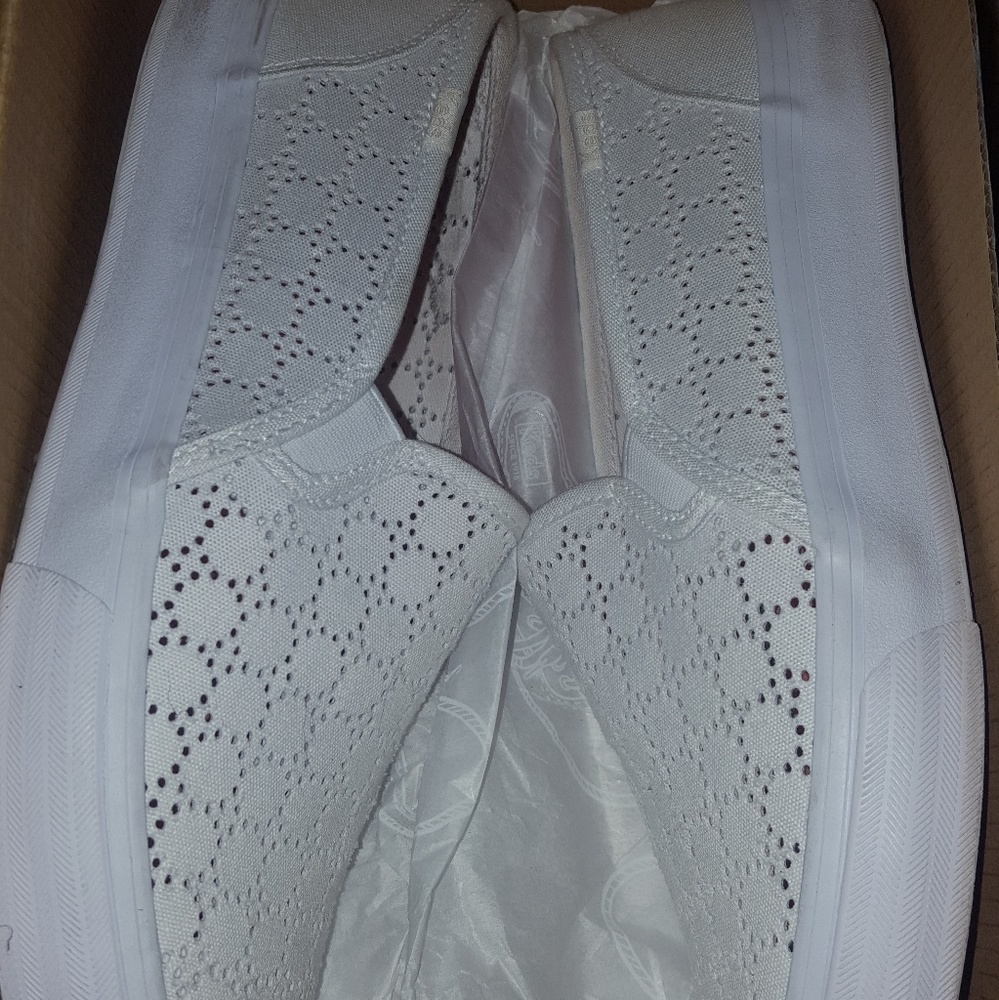 Double Decker Perf white keds