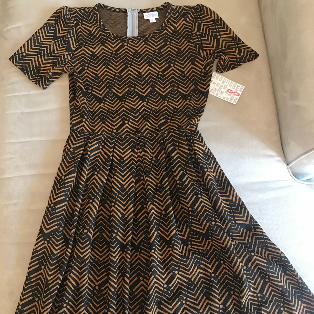 Small LuLaRoe Amelia, New