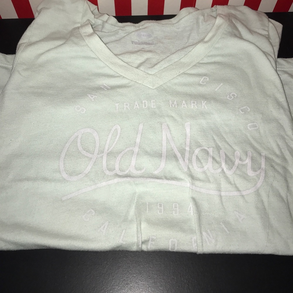old navy t-shirt