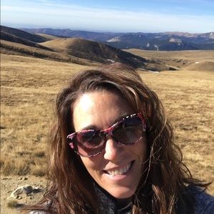 Meet your Posher, Kara