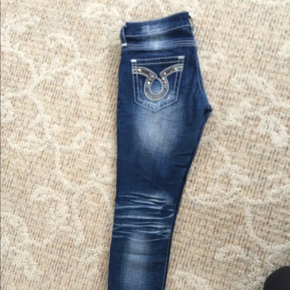 SOLD - Picture 2 of 4