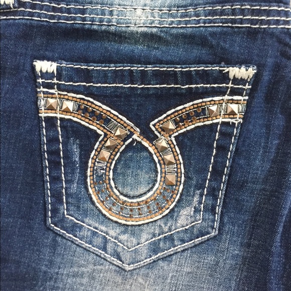 SOLD - Picture 3 of 4