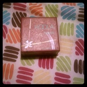 benefit bronzer with brush TRADED