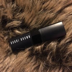 Bobbi Brown lipstick