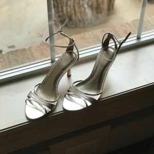 Ann Taylor Pewter Sandals
