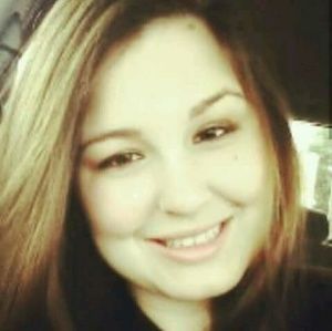 Meet your Posher, Alana