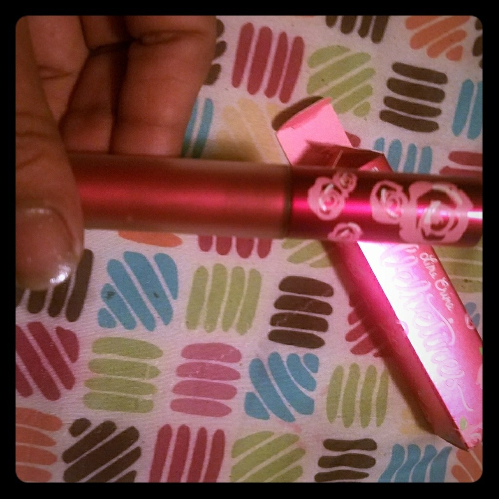 Limecrime lipstick