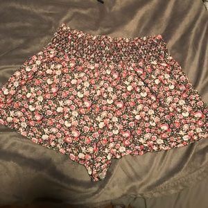 Flowy shorts