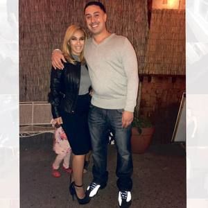 Meet your Posher, Dalia