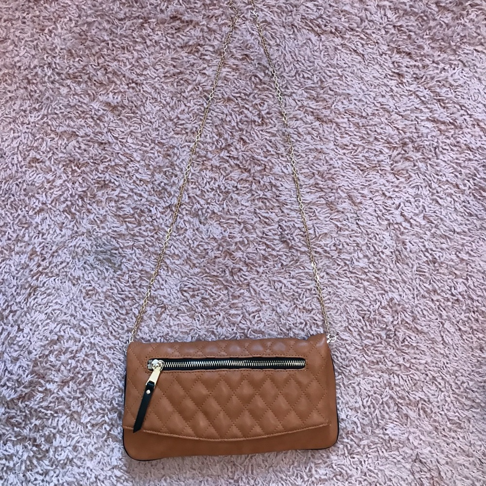 Leopard lined clutch with gold chain - Picture 8 of 8