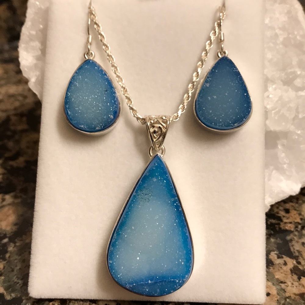STERLING SILVER BLUE DRUZY AGATE SET NIB - Picture 1 of 4