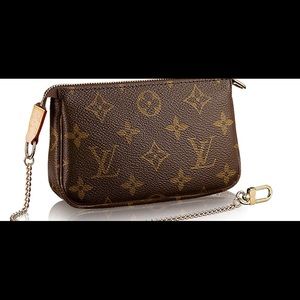 Louis Vuitton Mini Pochette