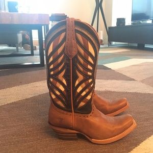 Ariat Cowgirl Boots