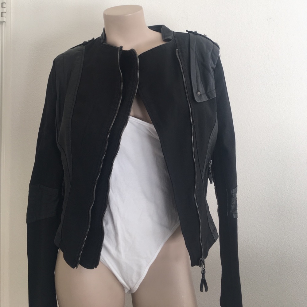 Stylish jacket - Picture 6 of 6